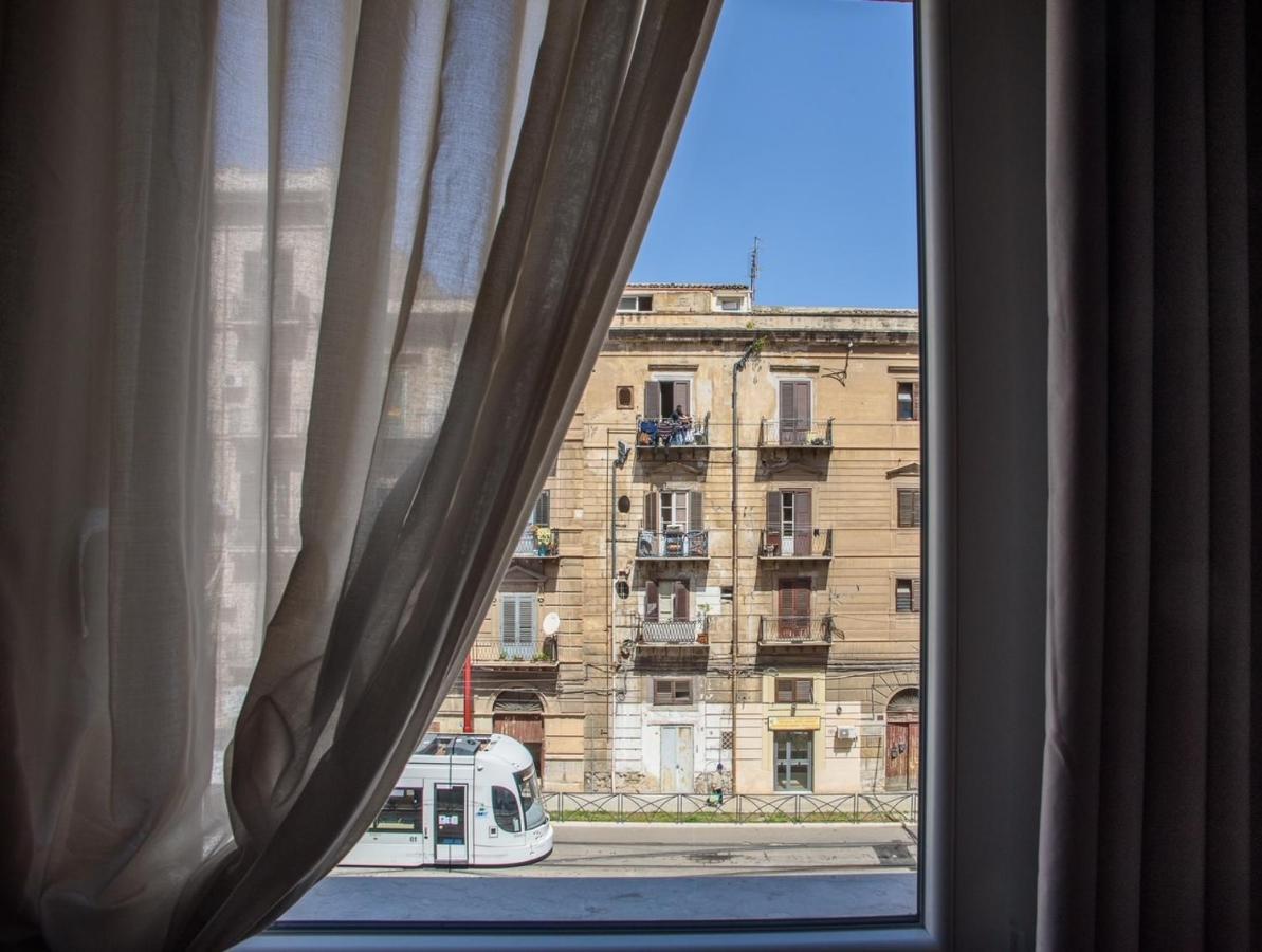 Central Station Apartments - Fanale Rentals Palermo Eksteriør bilde